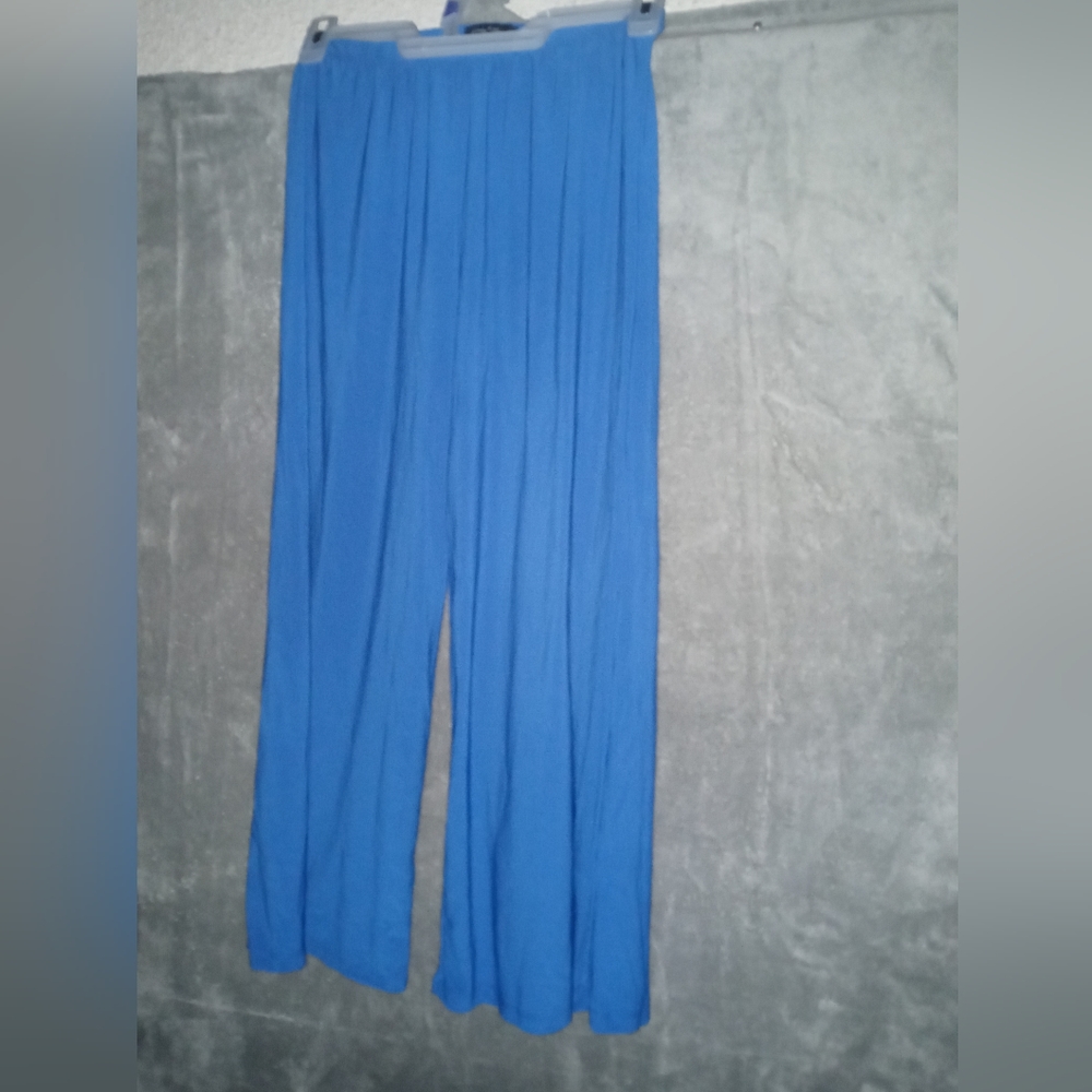 All New. Ladies Dress Pants. Slinky Brand.
